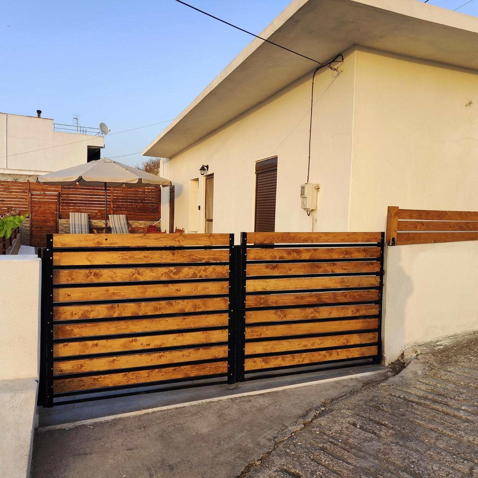 Casa Di Rena Private House With Sunset View Holiday home Kritinia